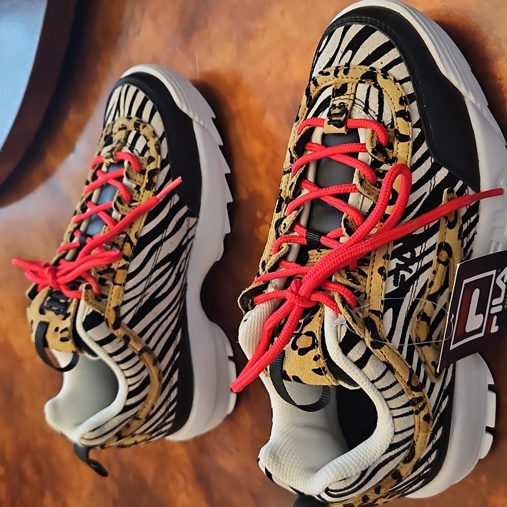 Fila Disruptor 2 - Picture 2 of 8